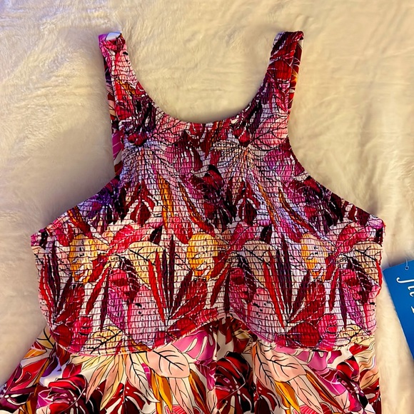 Fit 4 Ur swimsuit - Picture 2 of 11